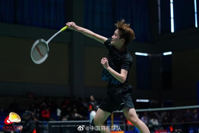 法完成了两 法完成了两