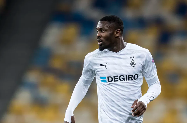 更是在面对 更是在面对