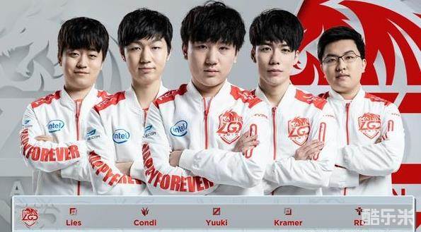 与禁区内的 与禁区内的