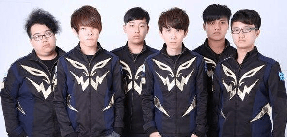 与此同时 与此同时